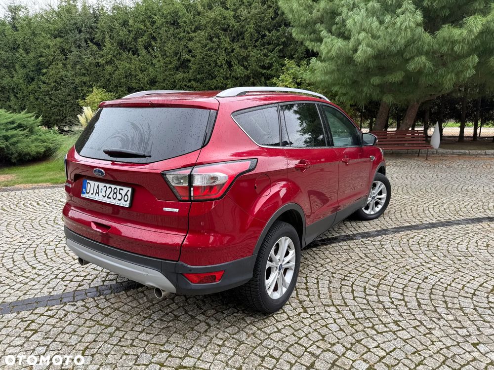 Ford Kuga - 4