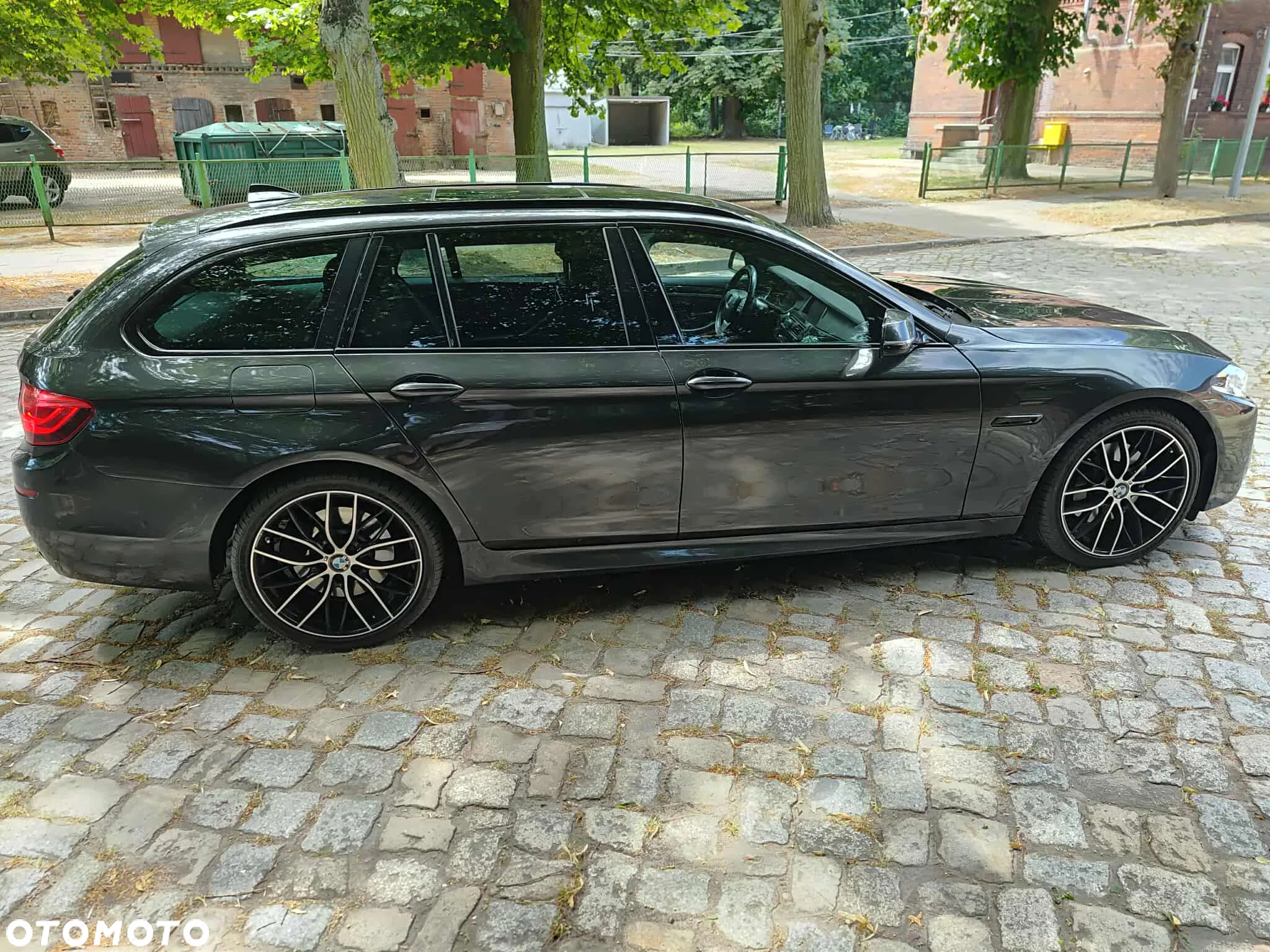BMW Seria 5 530d Touring - 8