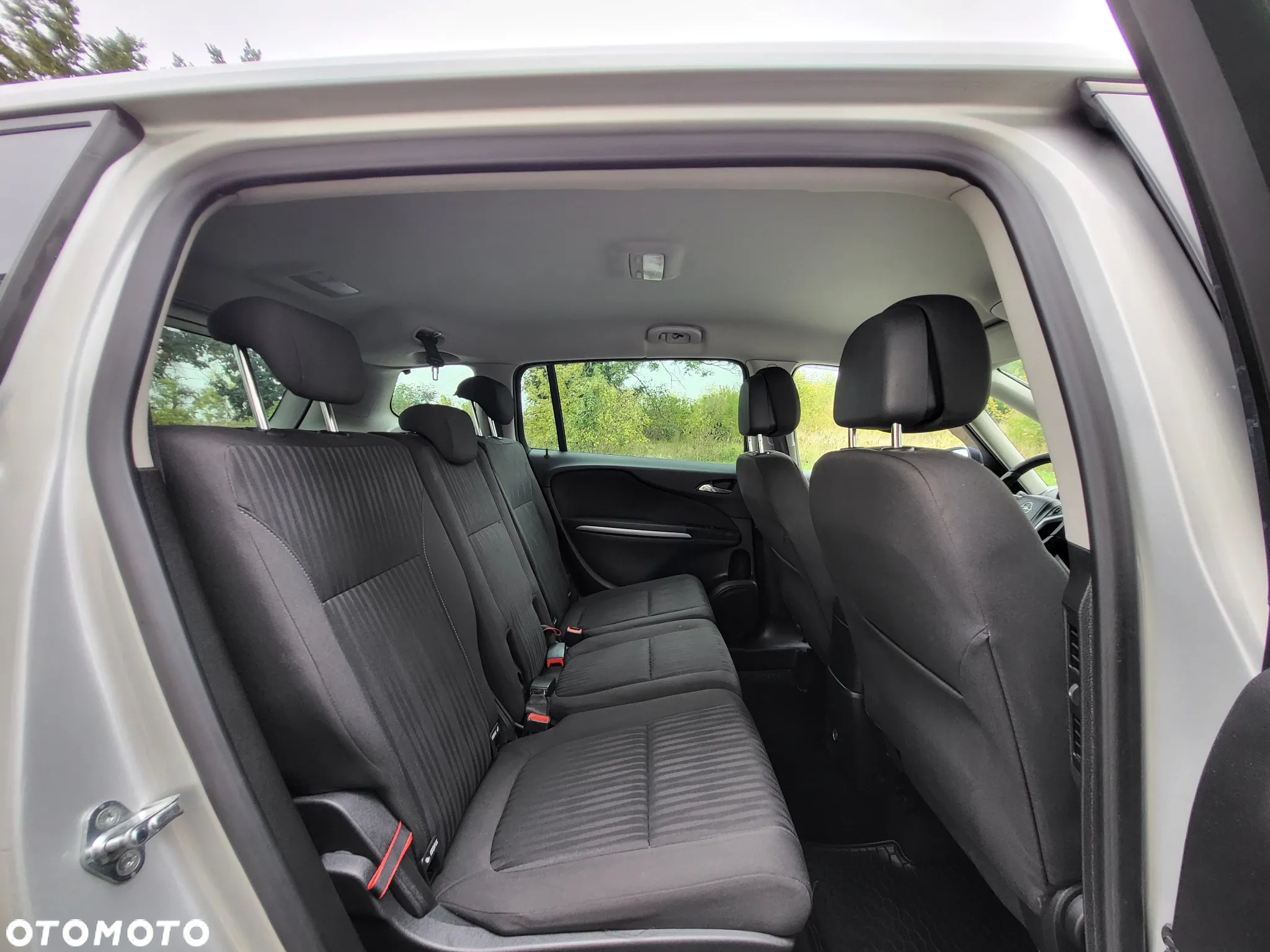 Opel Zafira - 18