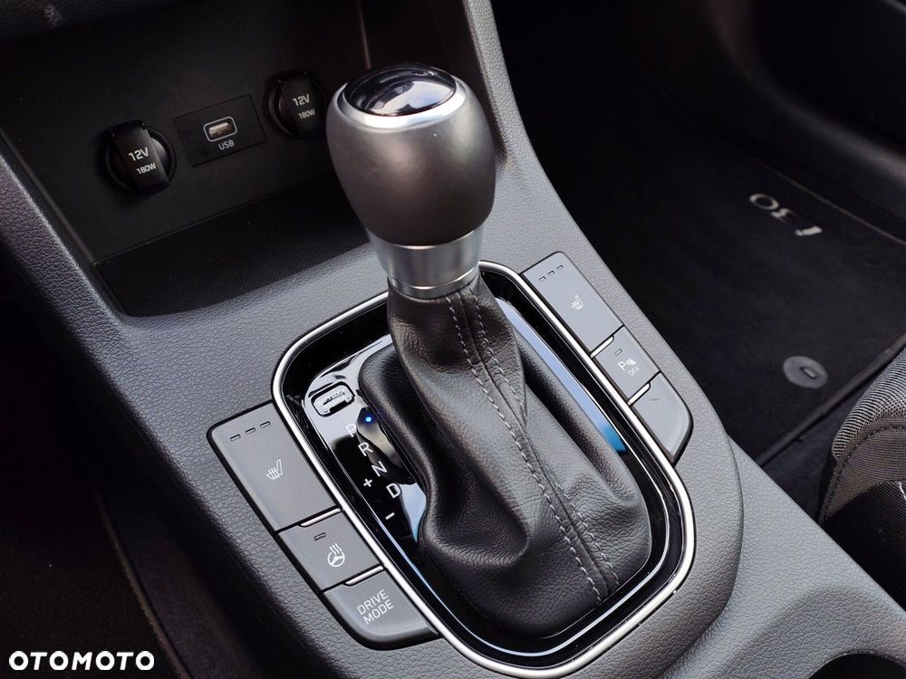 Hyundai i30 - 23