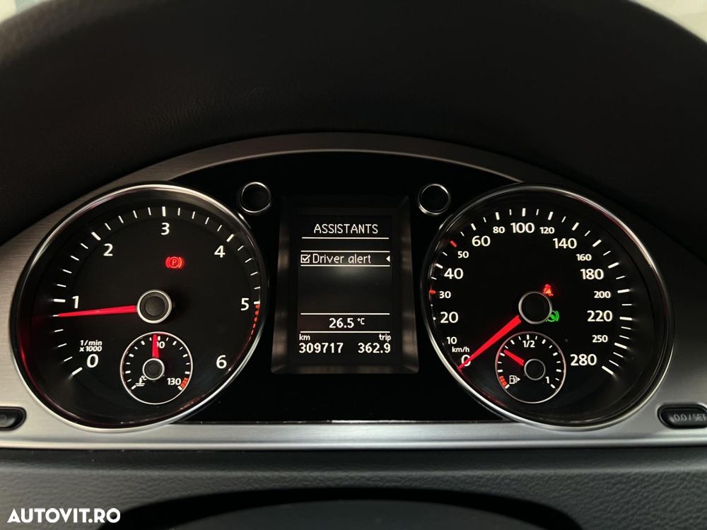 Volkswagen Passat CC 2.0 TDI BMT DSG - 28