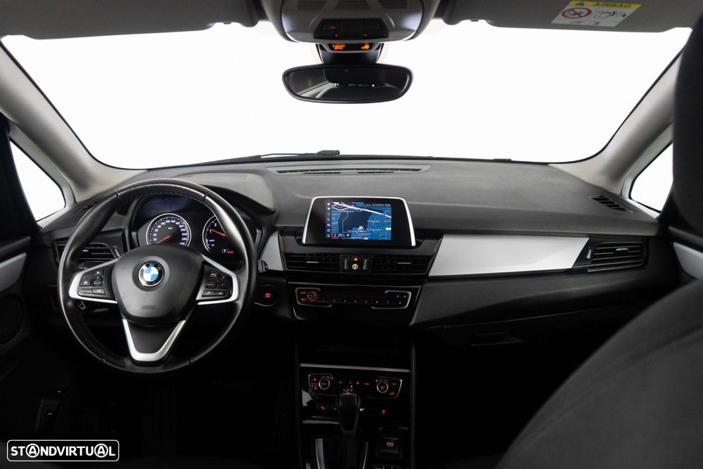 BMW 225xe Active Tourer Advantage - 30