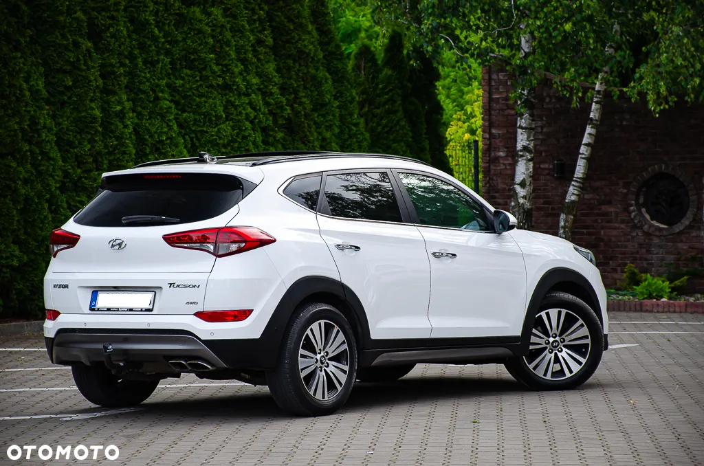 Hyundai Tucson 2.0 CRDi 4WD Automatik Premium - 12