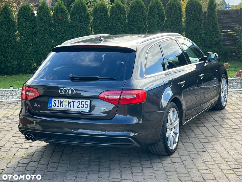 Audi A4 Avant 2014 photo 4