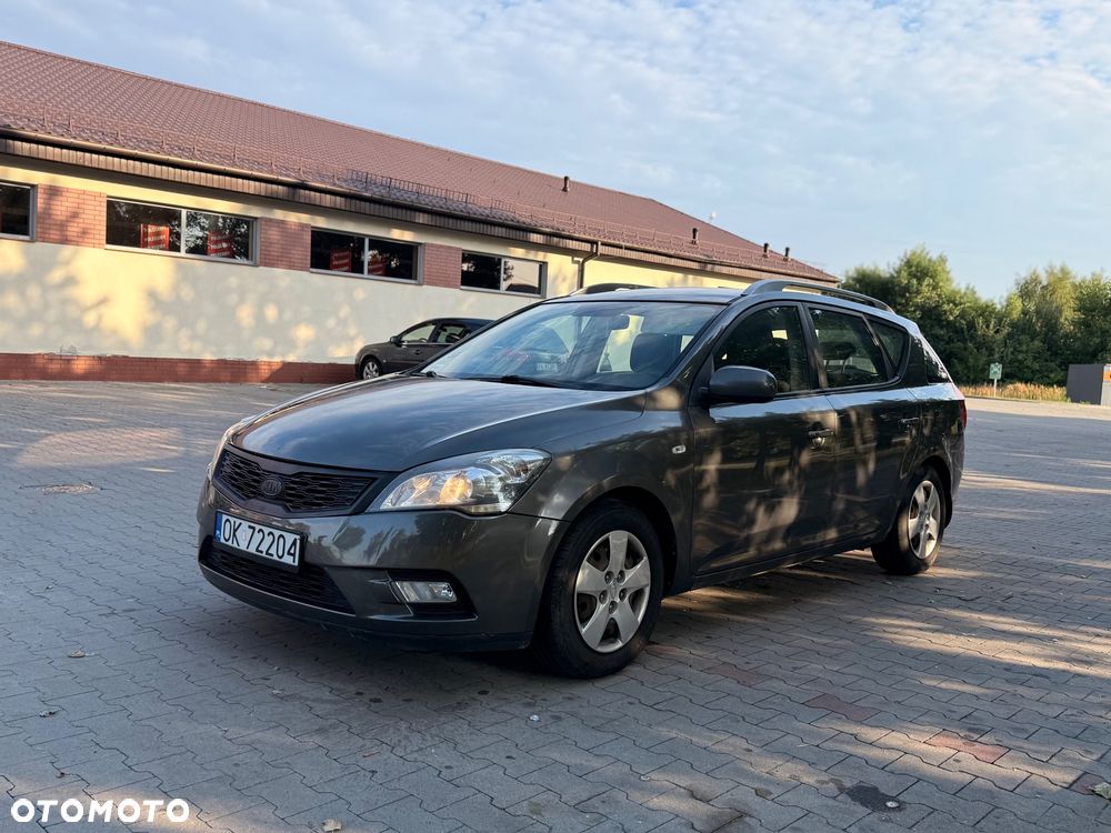 Kia Ceed 1.6 Crdi Comfort + - 2