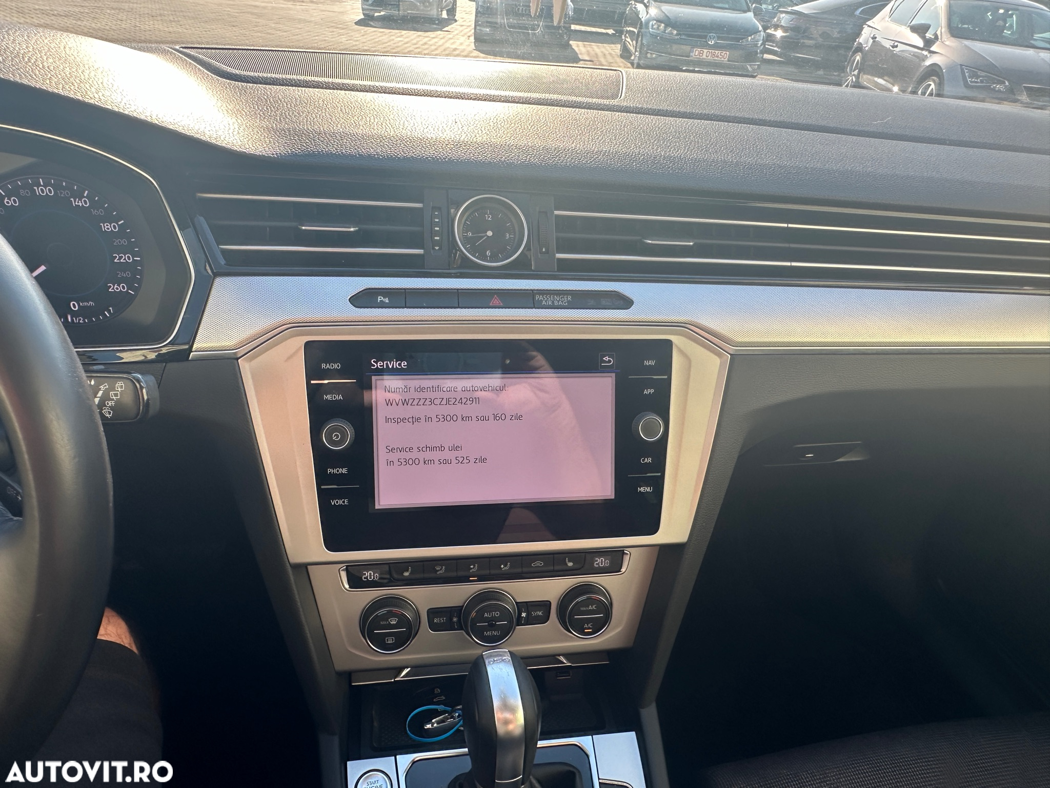 Volkswagen Passat Variant 2.0 TDI DSG (BlueMotion Technology) Comfortline - 36