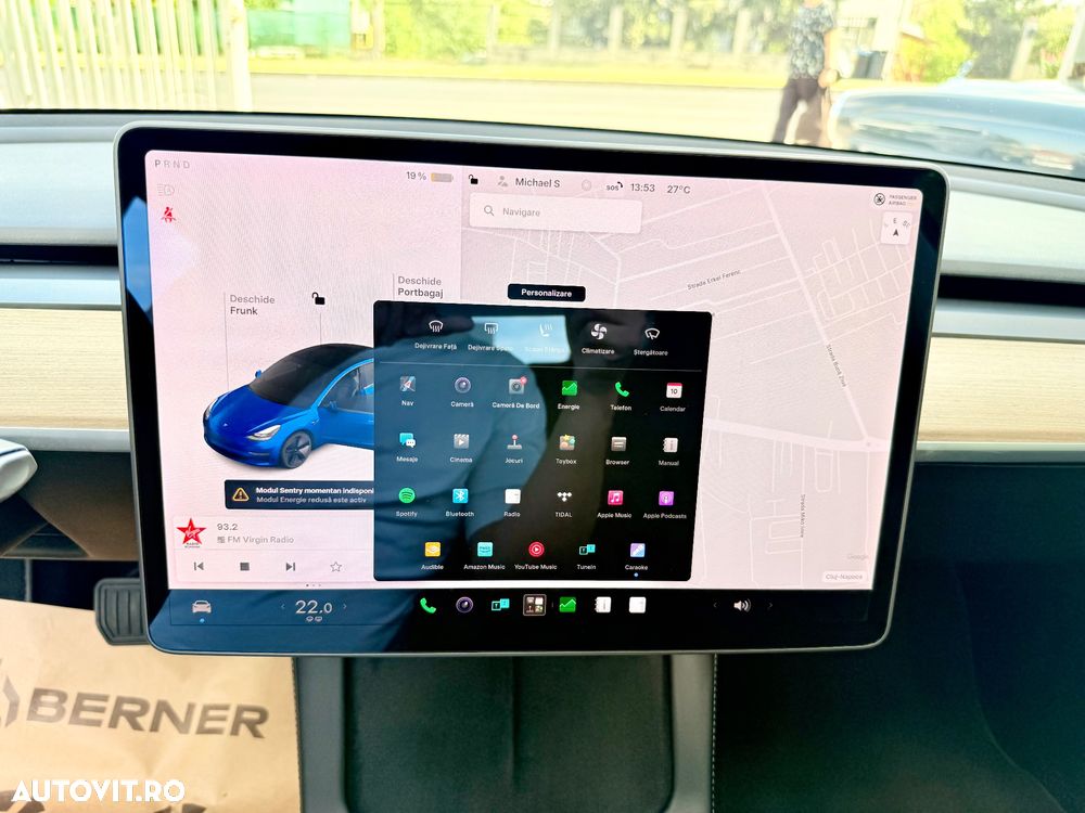 Tesla Model 3 - 14
