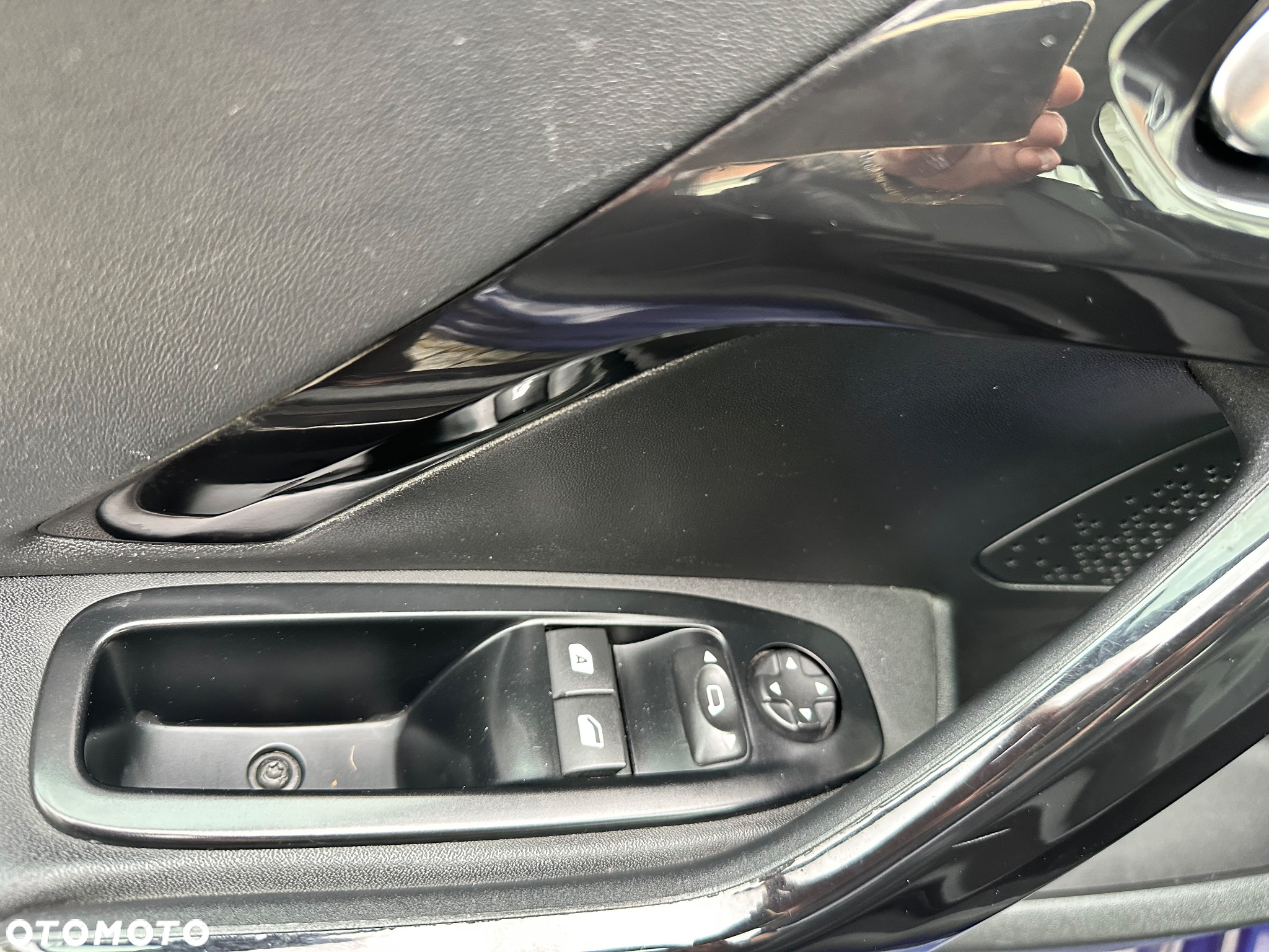Peugeot 208 95 VTI Active - 26