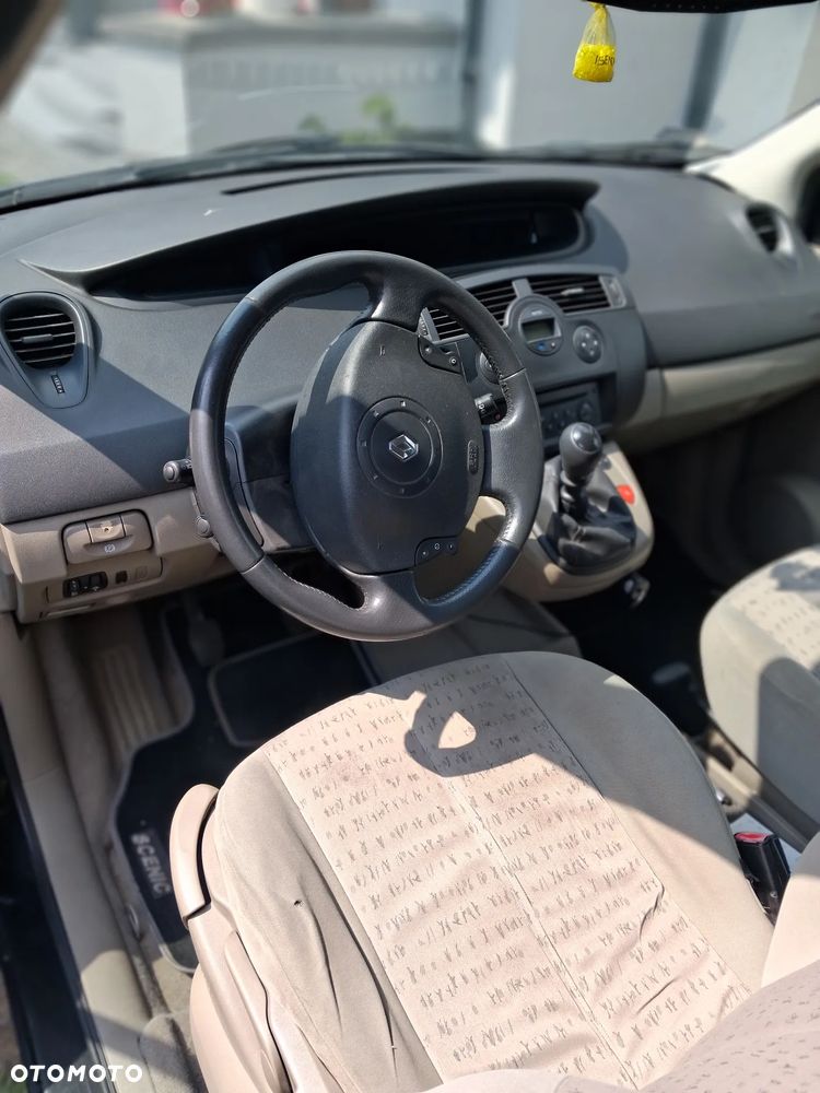 Renault Scenic - 4