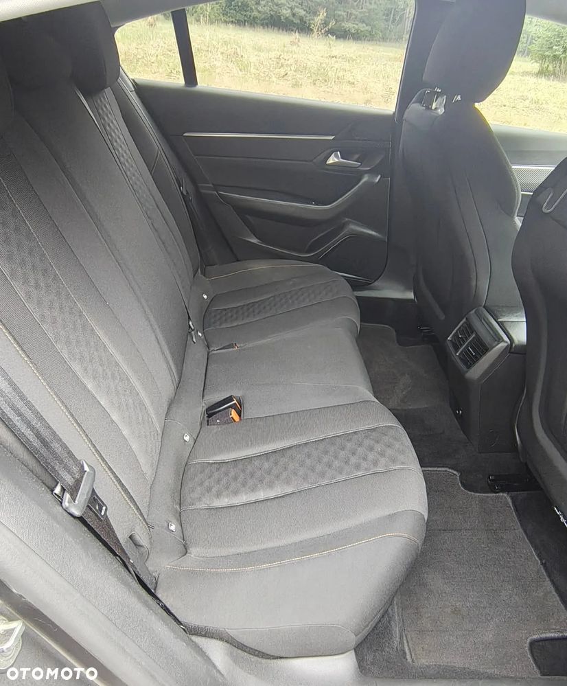 Peugeot 508 BlueHDi 130 Active Business-Paket - 35