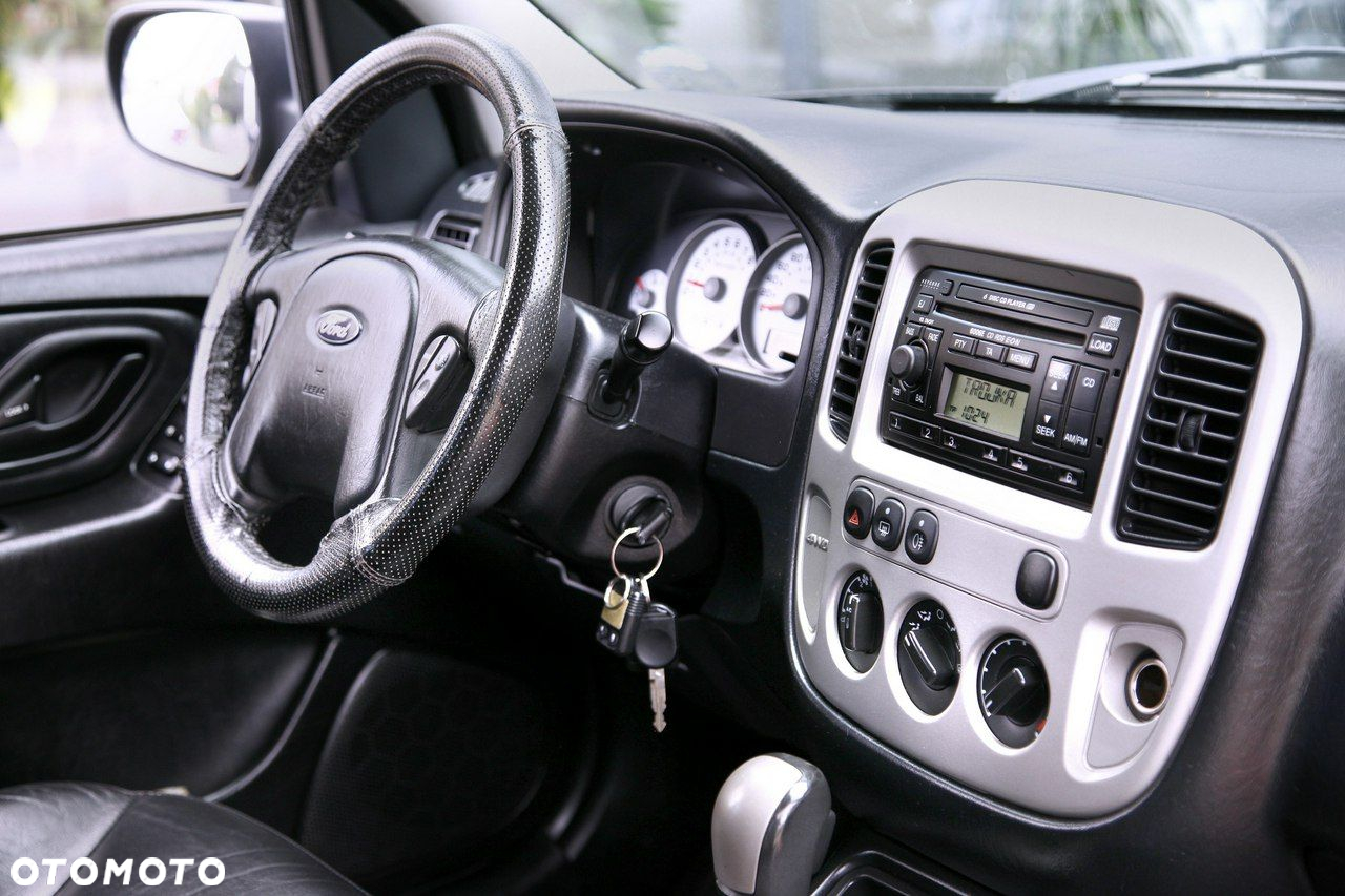 Ford Maverick - 14