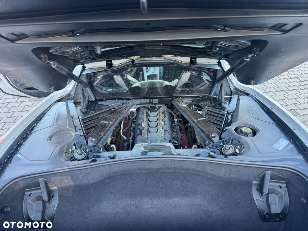 Chevrolet Corvette Stingray 2LT 6.2 V8 Automatik - 21