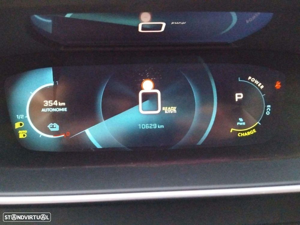 Peugeot e-208 50 kWh GT Pack - 10