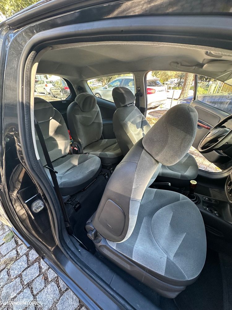 Citroën C2 1.1 - 14