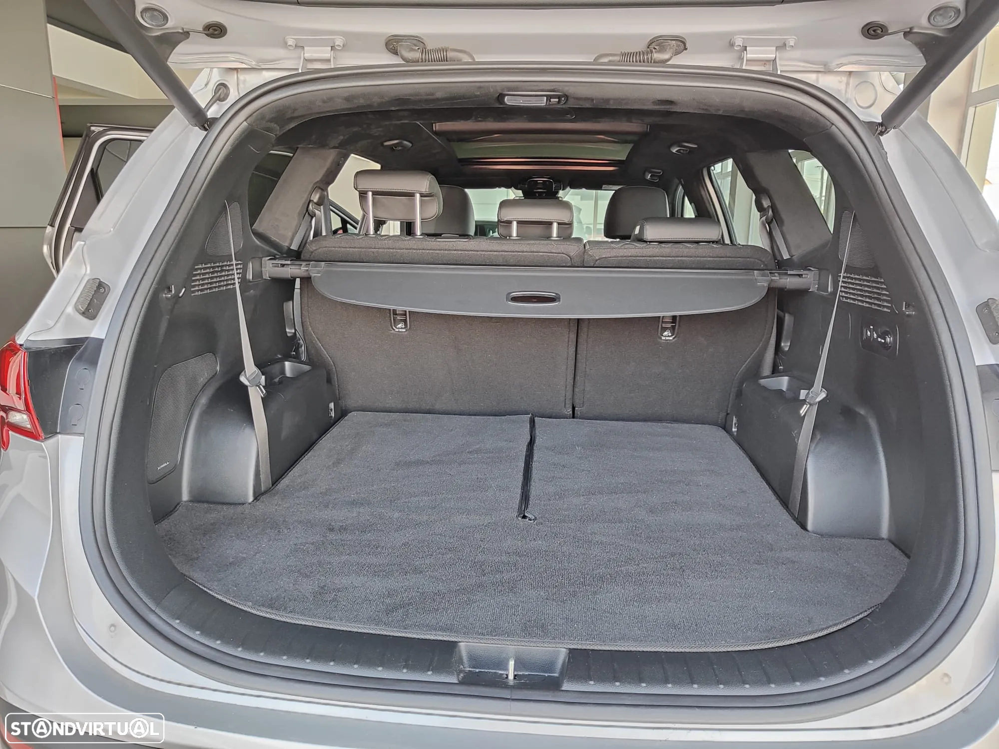 Hyundai Santa Fe 1.6 T-GDI HEV Vanguard+Luxury Pack - 14