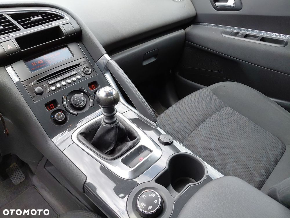 Peugeot 3008 1.6 HDi Style - 14