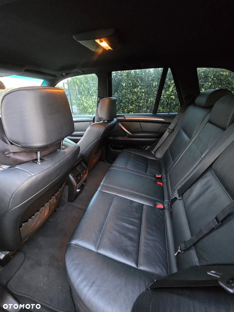 BMW X5 3.0 i - 18