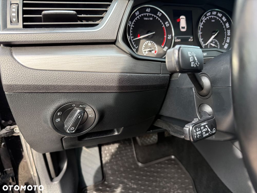 Skoda Superb 1.8 TSI DSG Style - 17
