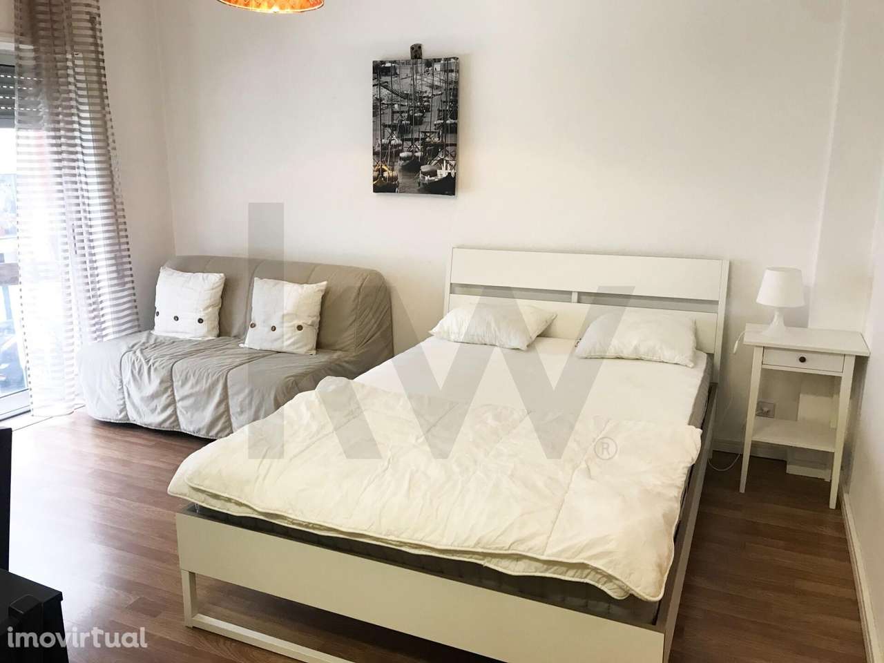 Apartamento T2 transformado em 2 estúdios no centro do Porto Excelente - Grande imagem: 4/34