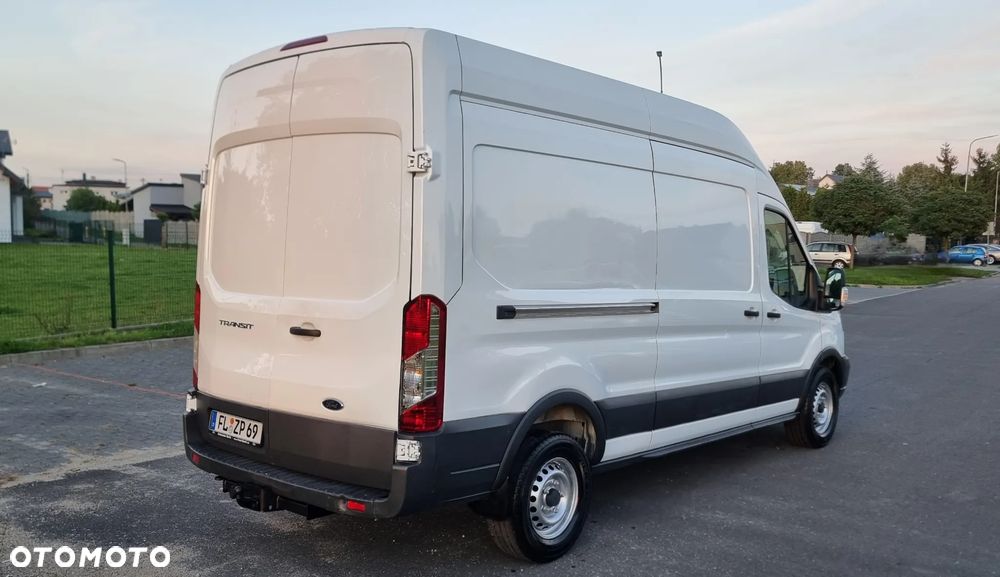 Ford Transit - 11