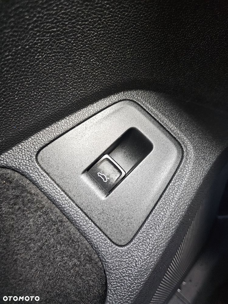 Volkswagen Tiguan - 15