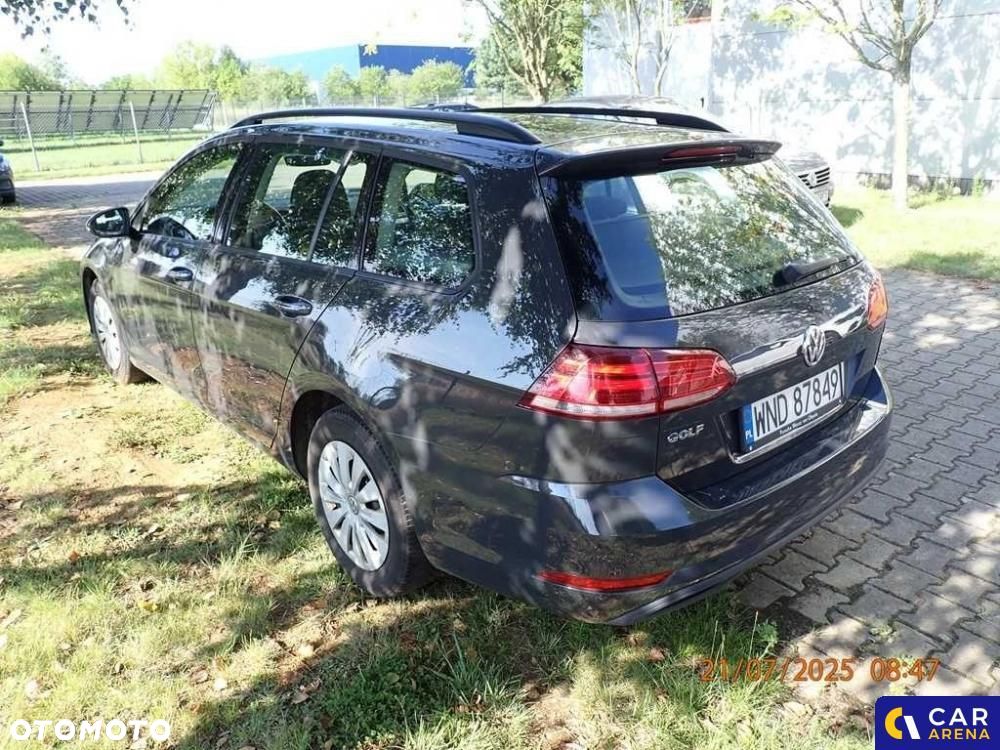 Volkswagen Golf - 5
