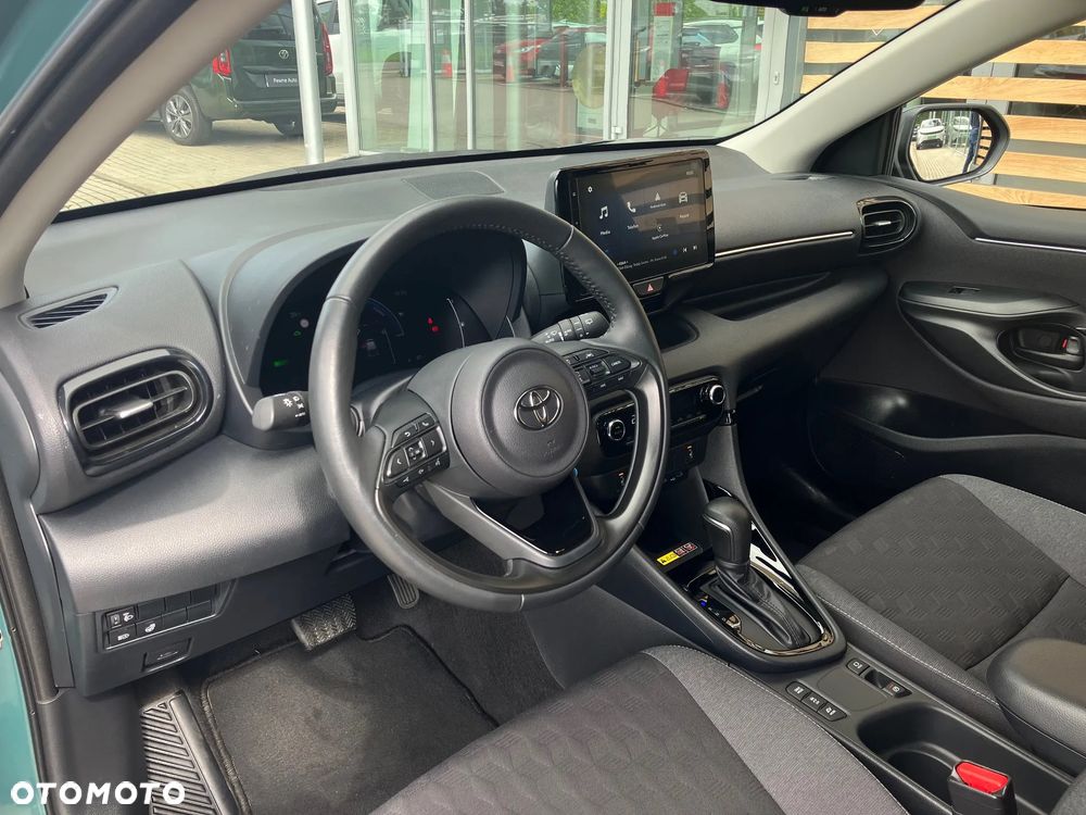 Toyota Yaris Hybrid 1.5 Style - 33