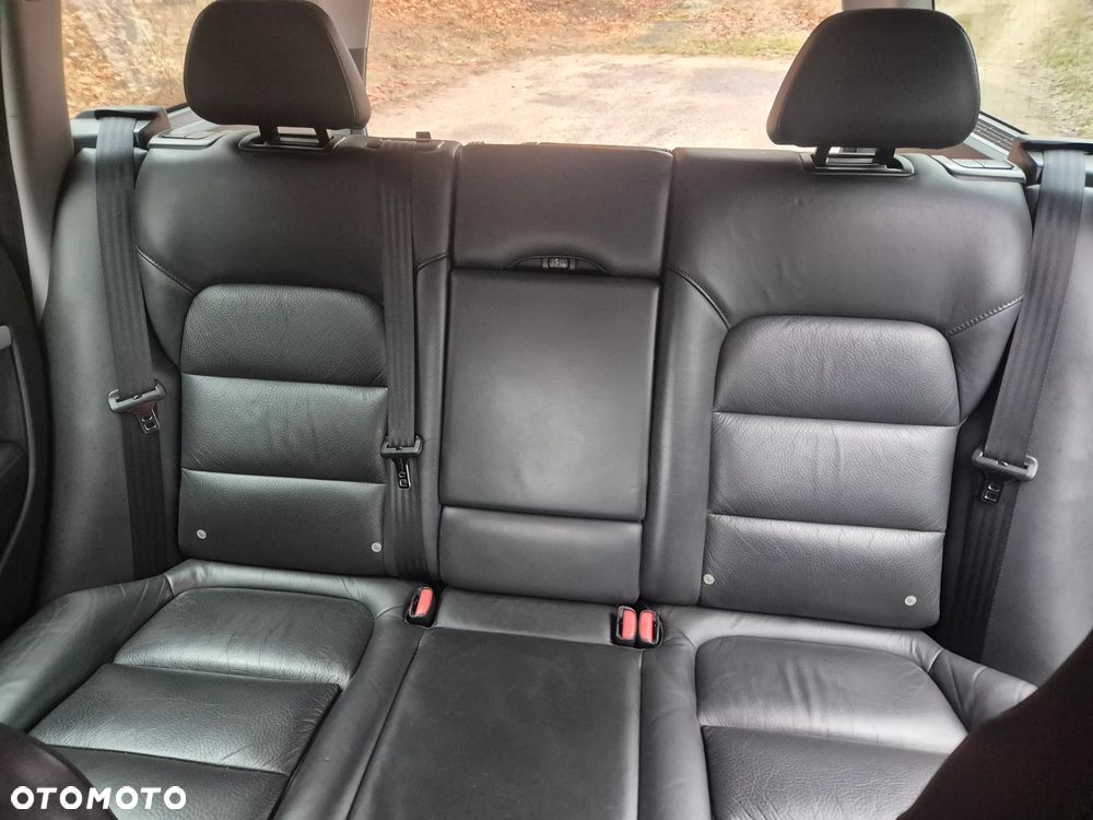Volvo V70 D4 Geartronic Momentum - 20