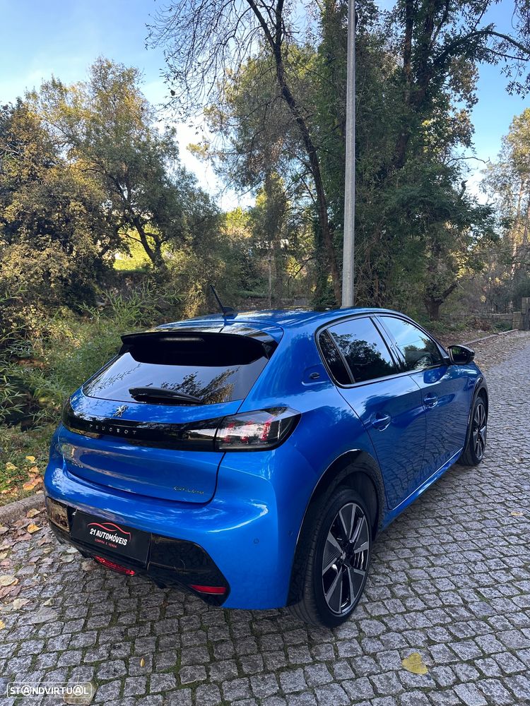 Peugeot e-208 GT - 18