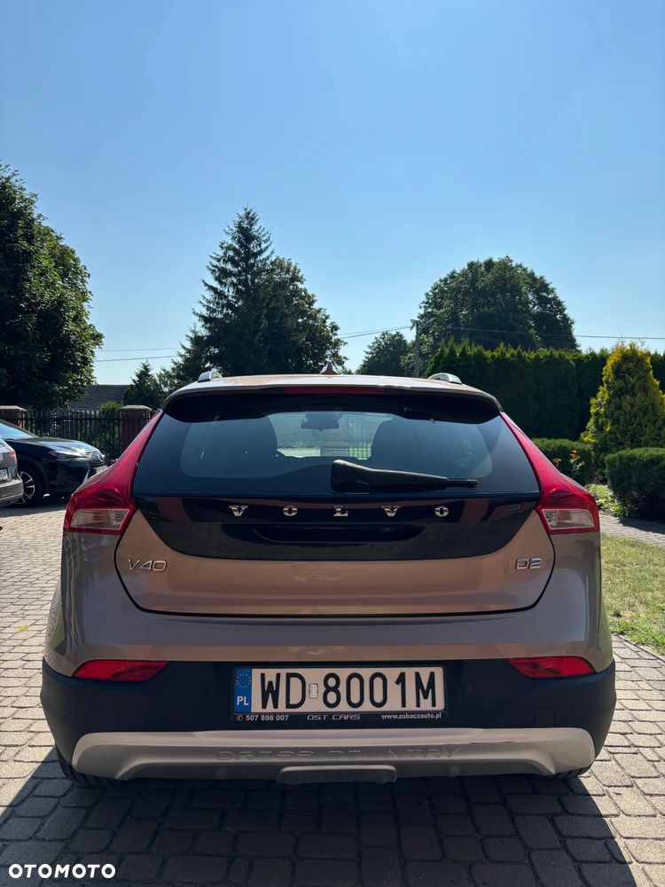 Volvo V40 Cross Country D2 Kinetic - 4