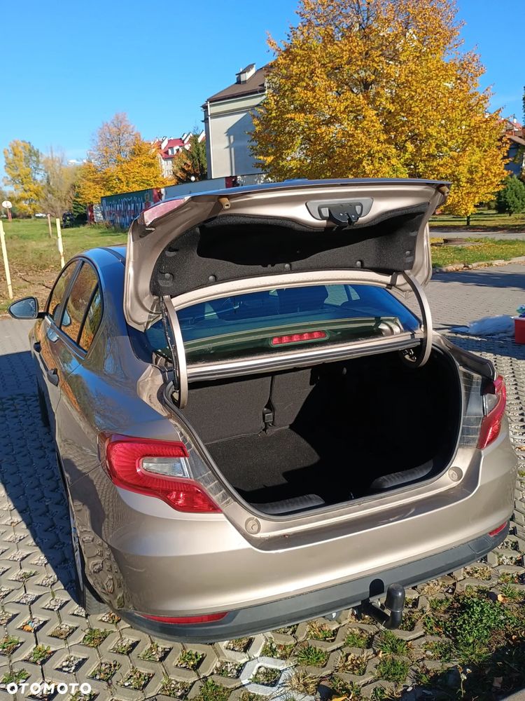 Fiat Tipo 1.4 16V EU6d - 4