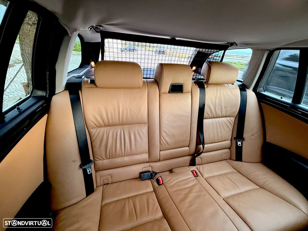 BMW 520 d Executive - 21