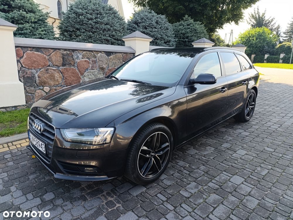 Audi A4 Avant - 1