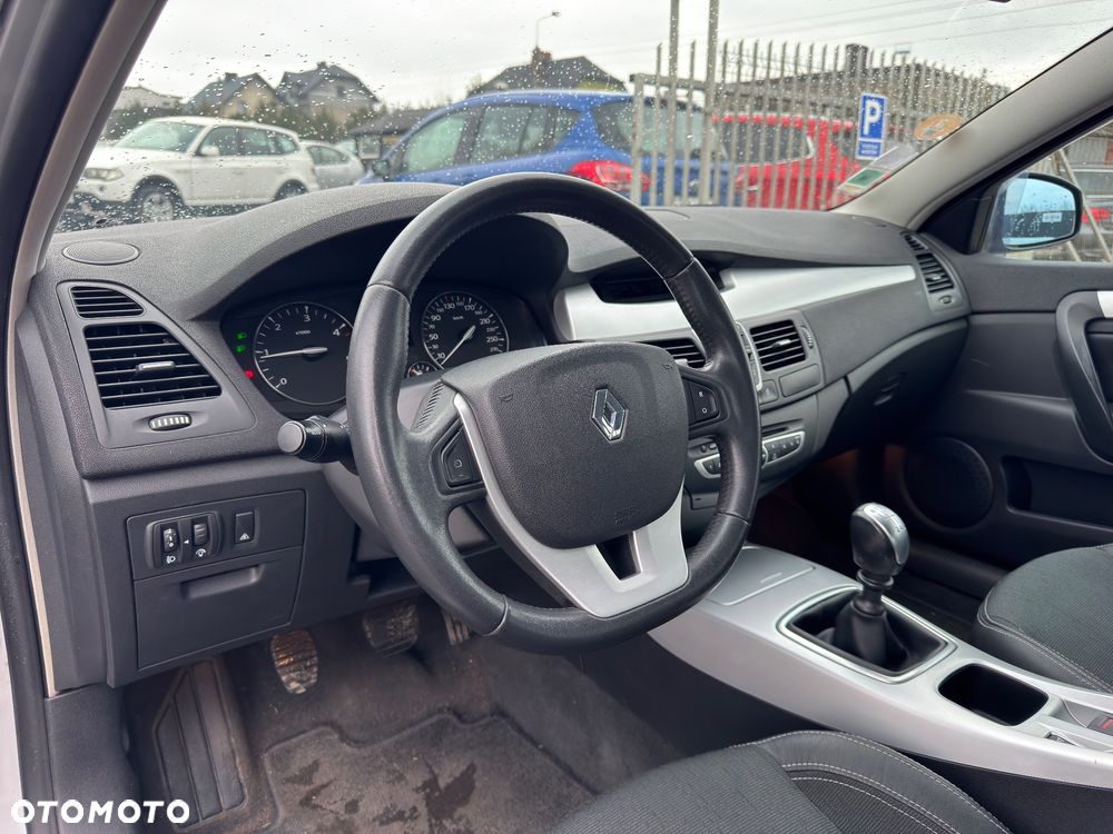 Renault Laguna dCi 110 FAP Expression - 14