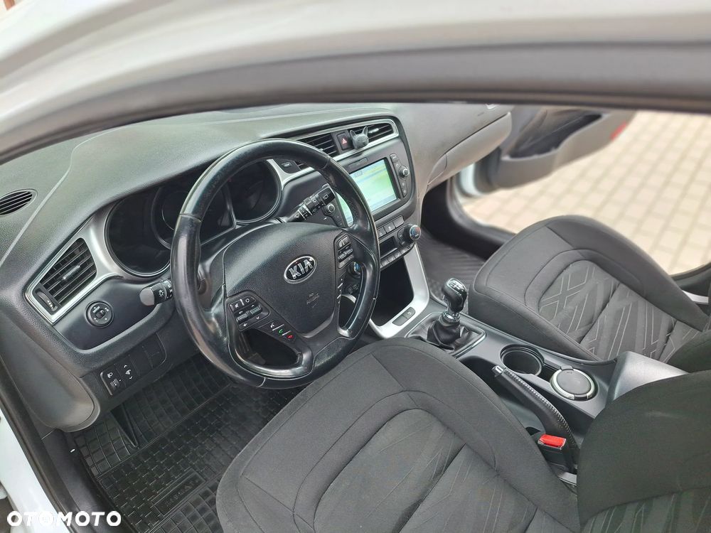 Kia Ceed 1.6 CRDi Smart - 10