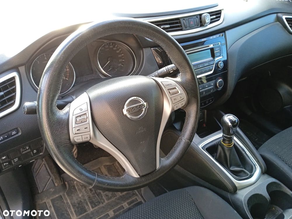 Nissan Qashqai 1.2 DIG-T N-Vision - 13