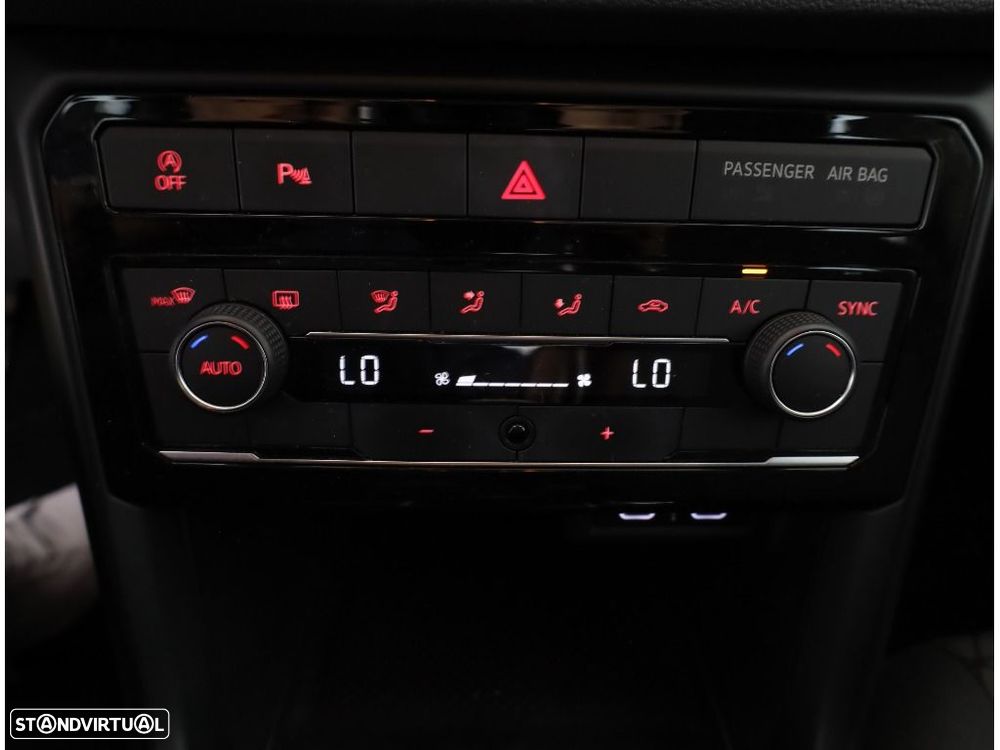 VW T-Cross 1.0 TSI Life - 19