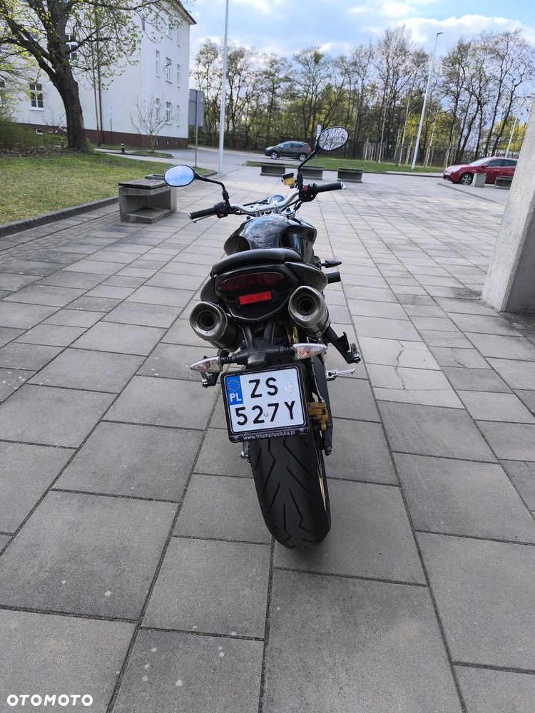 Triumph Street Triple - 5