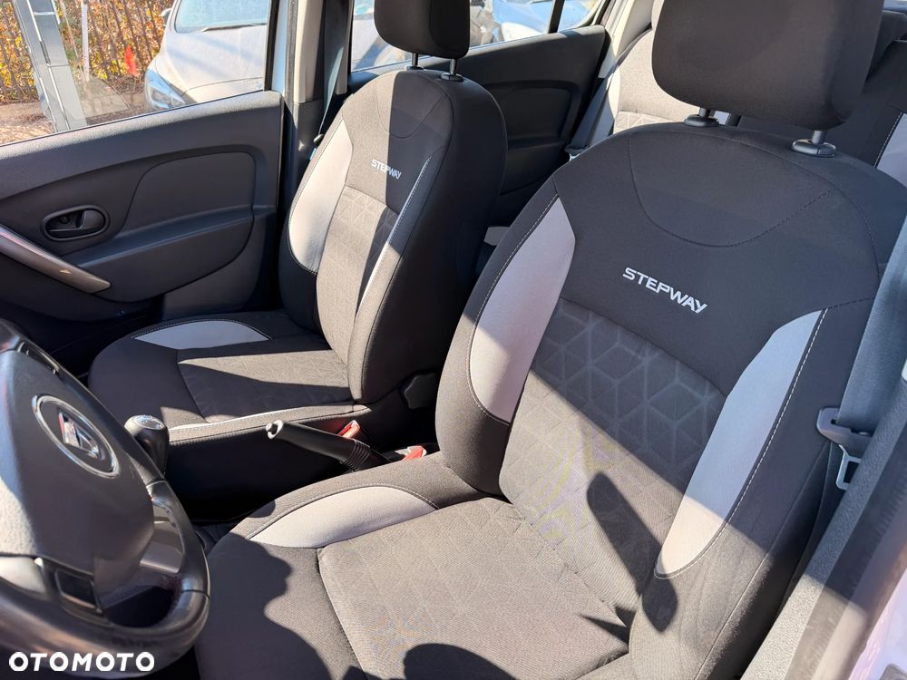 Dacia Sandero Stepway - 23