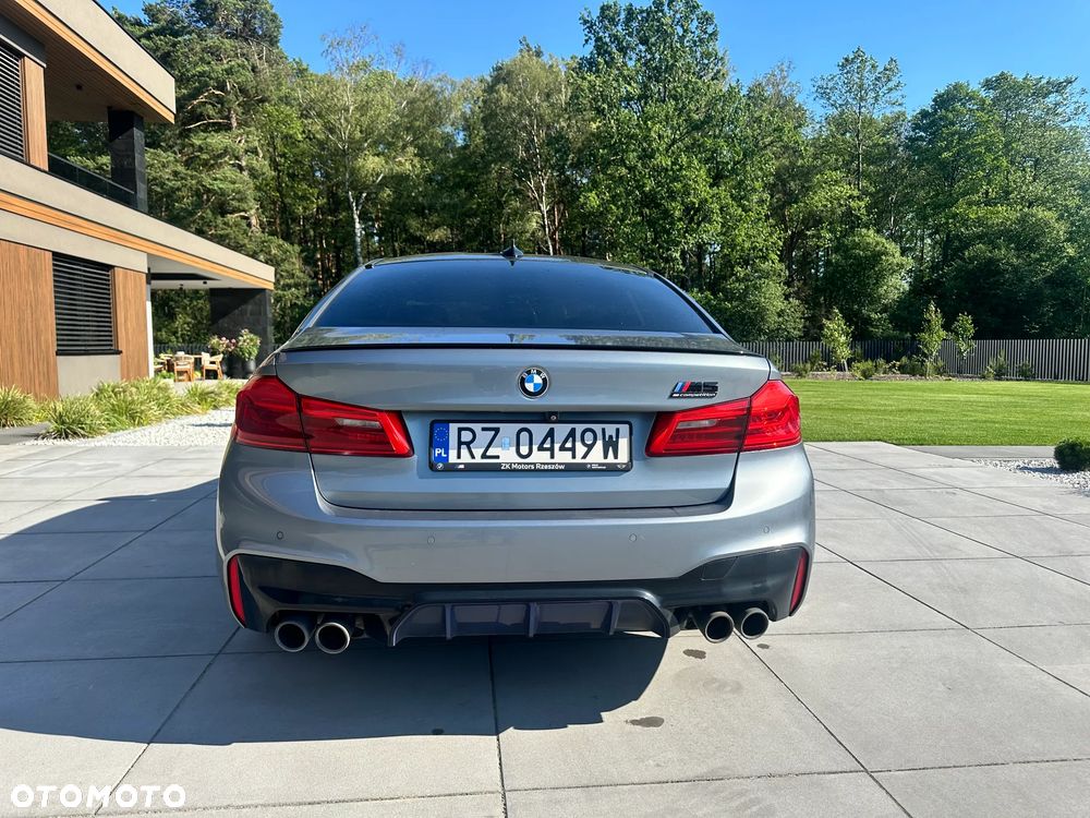 BMW M5 - 5