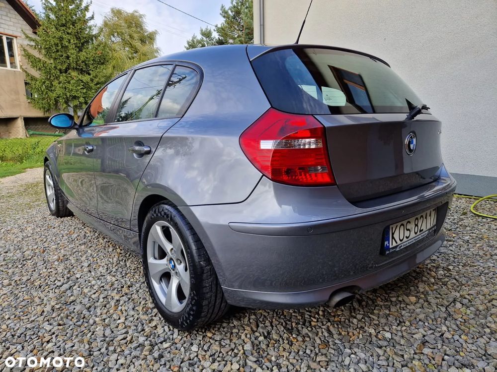 BMW Seria 1 116i - 4