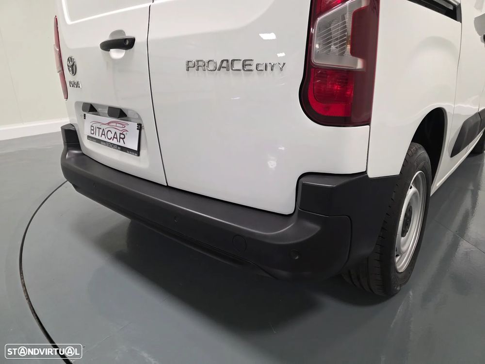 Toyota PROACE CITY 1.5D IVA DEDUTIVEL - 26