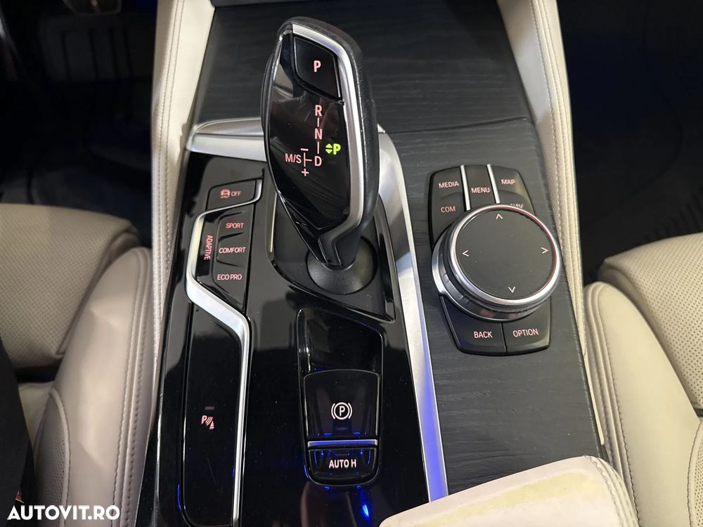 BMW Seria 5 530d xDrive Aut. - 18