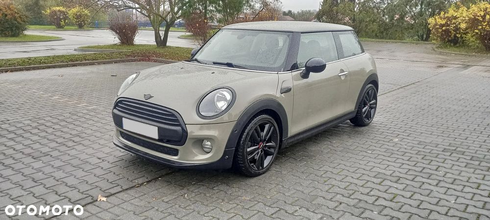 MINI ONE Essential Trim - 4