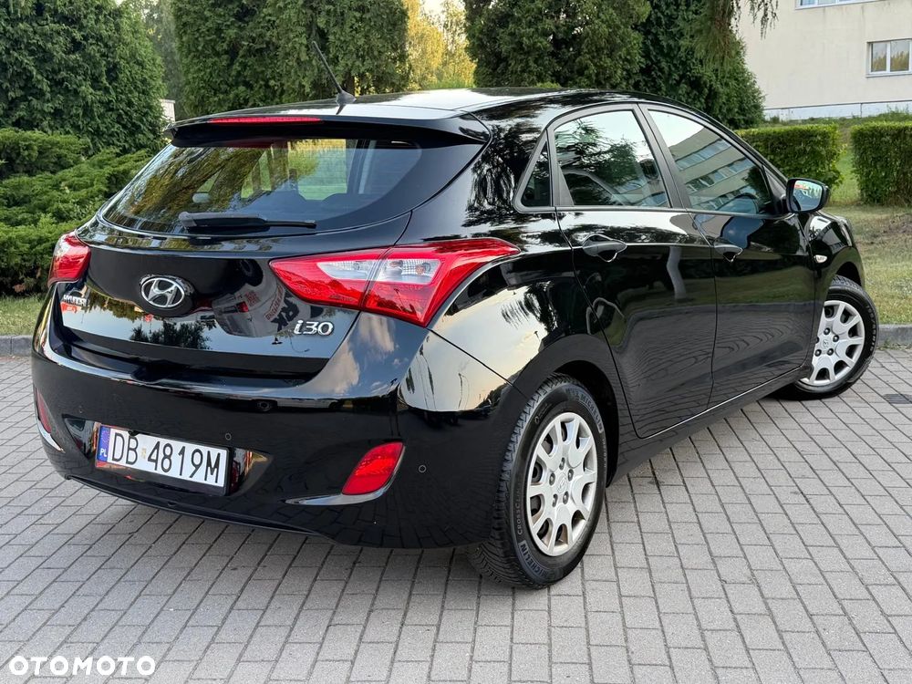 Hyundai i30 1.4 Trend - 24