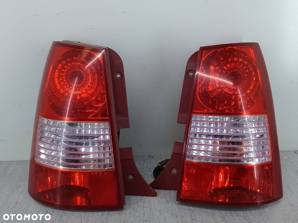 LAMPY TYŁ KOMPLET KIA PICANTO I HATCHBACK - 1