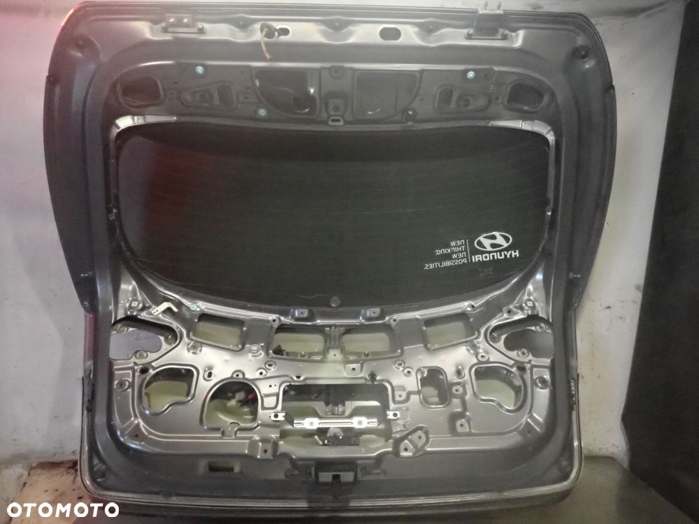 KLAPA TYŁ BAGAŻNIKA HYUNDAI i40 I CW 1.7 T6S - 5