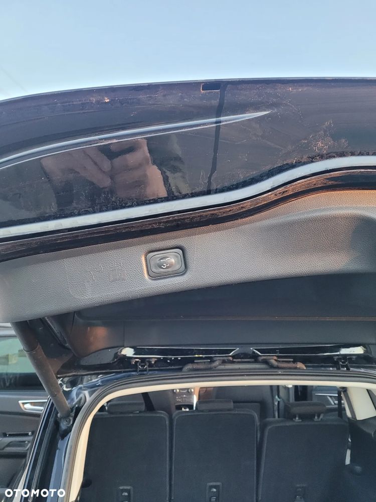 Ford S-Max 2.0 EcoBlue Titanium - 12