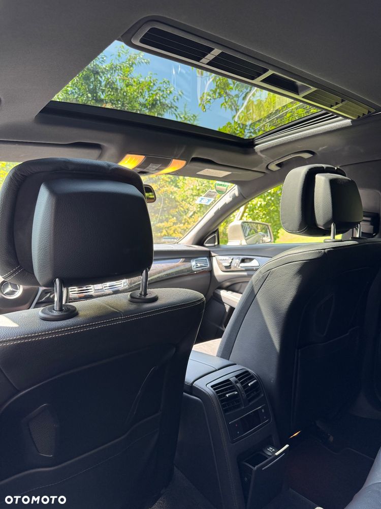 Mercedes-Benz CLS - 8