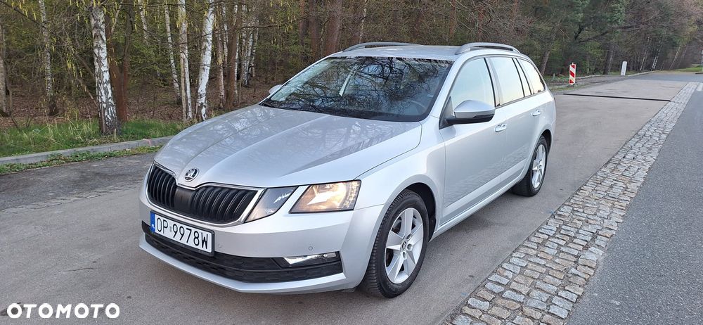 Skoda Octavia 1.6 TDI SCR Active - 1